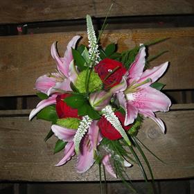 fwthumb04 bridesmaids handtie 45.00.jpg